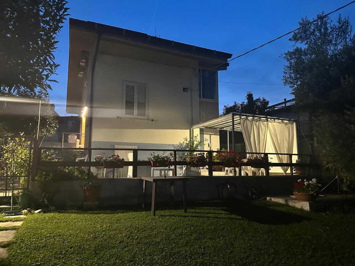 Sant'Omero Il Gruccione Bed & Breakfast エクステリア 写真